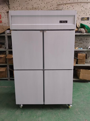 Kulkas vertikal komersial untuk restoran 4 pintu Peralatan dapur stainless steel Pintu kulkas tertutup sendiri
