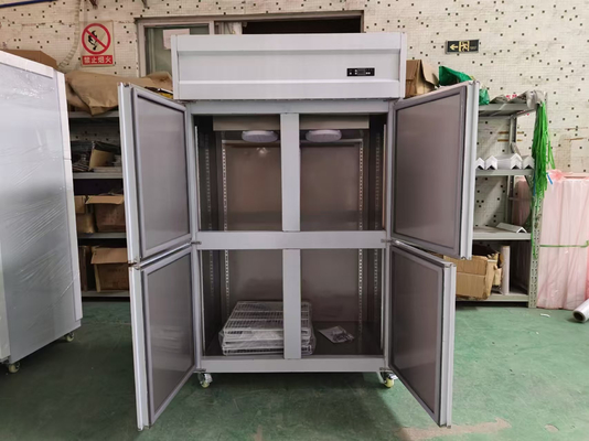 Kulkas vertikal komersial untuk restoran 4 pintu Peralatan dapur stainless steel Pintu kulkas tertutup sendiri
