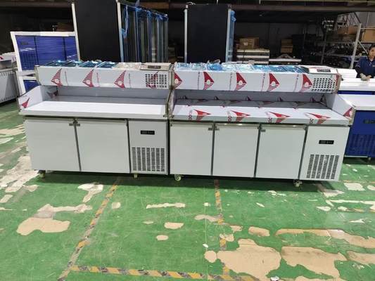 1.8M Salad Meja Kerja 3 Pintu Undercounter Pizza Prep Table Dingin dengan tampilan atas