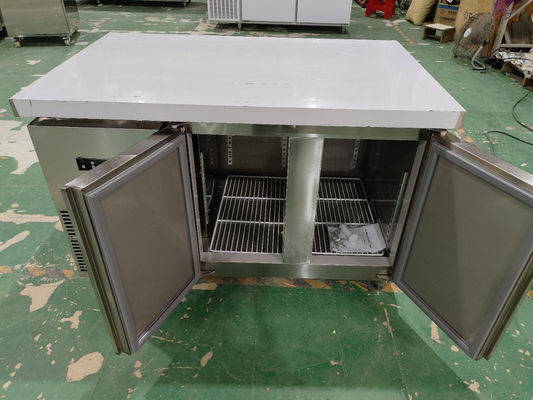 Peralatan pendingin komersial di bawah meja kerja meja kerja stainless steel