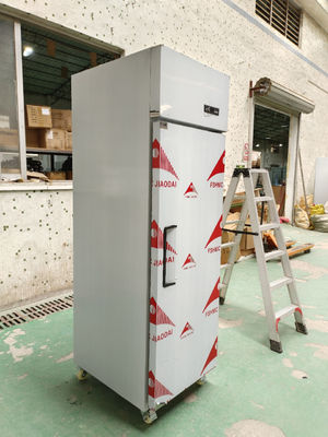 Kulkas vertikal komersial kulkas stainless steel untuk restoran