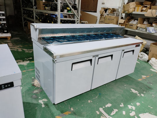 American Type Salad Counter Table Sandwich komersial / kulkas salad Peralatan dapur stainless steel